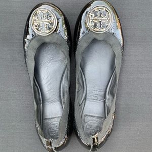 Tory Burch stretch flats, black patent